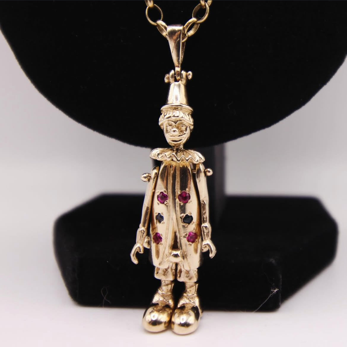 9ct Gold Belcher Chain & Clown Pendant Set