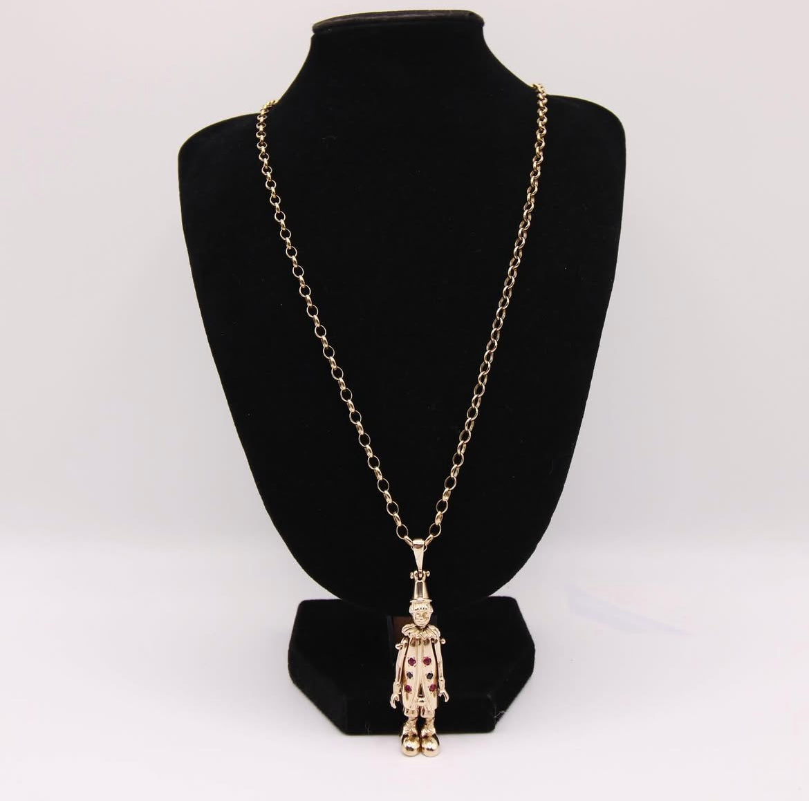 9ct Gold Belcher Chain & Clown Pendant Set