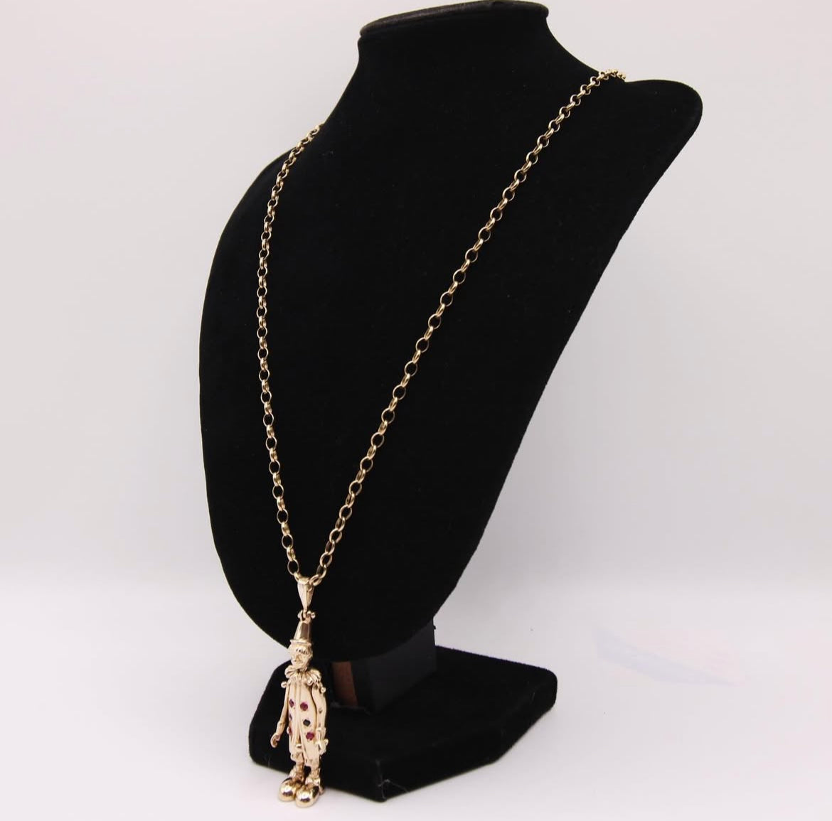 9ct Gold Belcher Chain & Clown Pendant Set